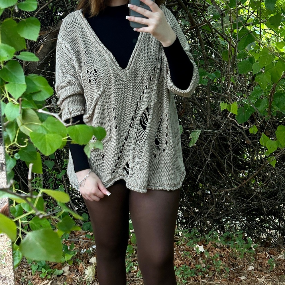 Brandy Melville grunge distressed sweater